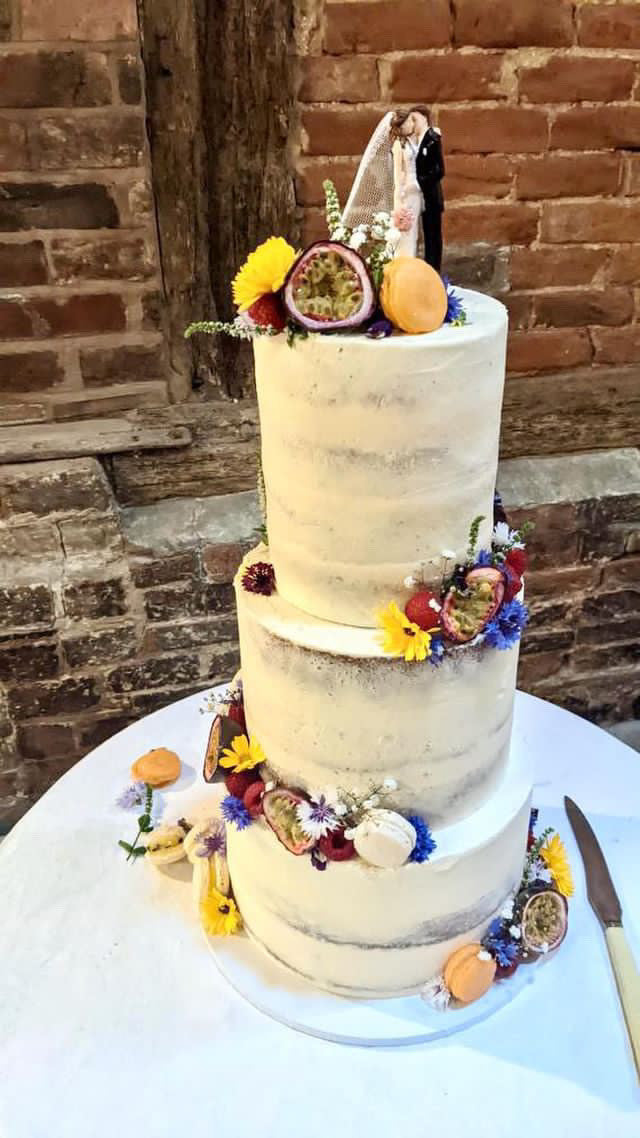 Sugar Mood Wedding Cakes - Worcestershire