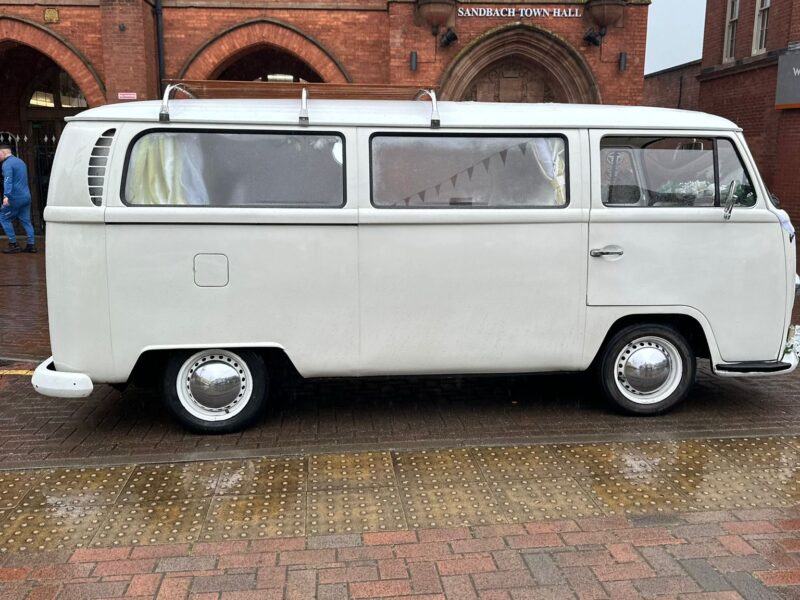 T2 Vintage wedding transport