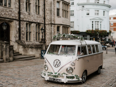 SouthDownsSplitty - Vintage VW wedding hire